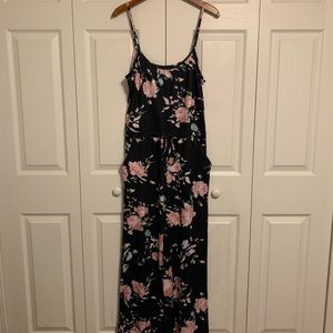 *NWOT* Floral Jumper